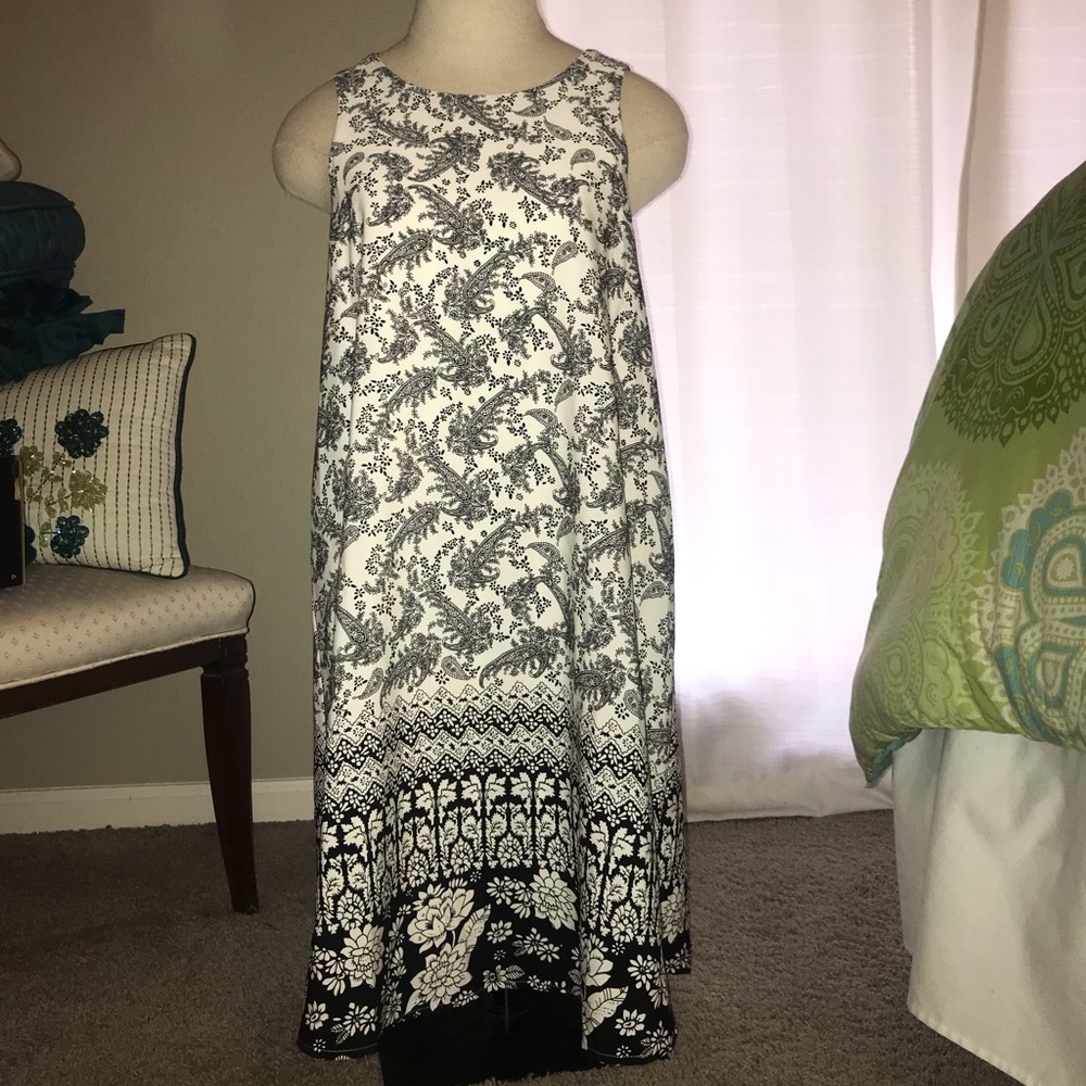 Black and white Lizard Thicket dress